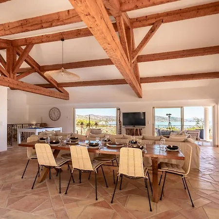 Magnifique à 100 M Climatisation Vue Exceptionnelle Villa