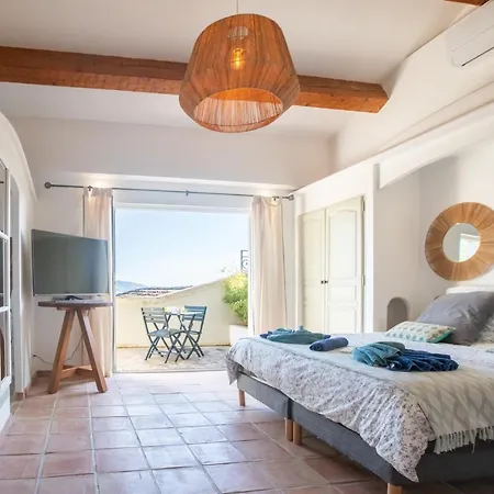 Villa Magnifique à 100 M Climatisation Vue Exceptionnelle Sainte-Maxime
