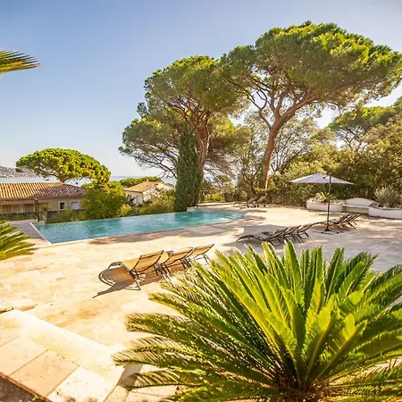 Villa Magnifique à 100 M Climatisation Vue Exceptionnelle Sainte-Maxime
